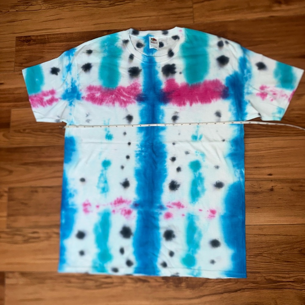 Fruit of the Loom Tie-Dye Short Sleeve Tee - Blue, Pink, Black, Teal Size LARGE